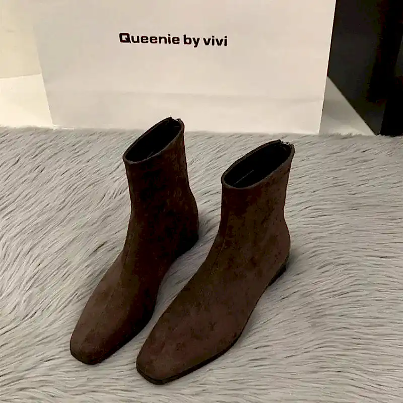 Женская обувь 2024 Высококачественные женские ботинки в середине режима